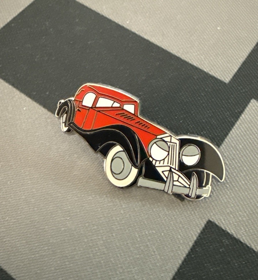 Disney Parks Magical Mystery 22 Character Car 101 Dalmatians Cruella De Vil Pin