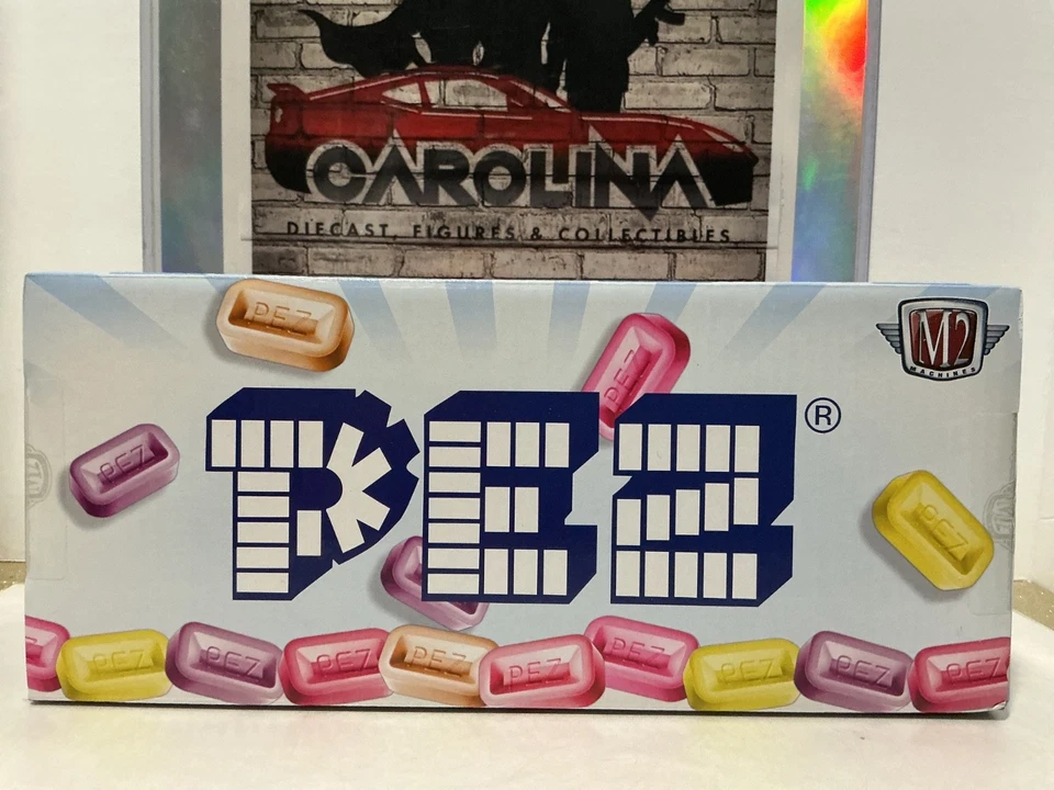 MÁQUINAS 1/24 M2 - VW ESCARABAJO 1952 MODELO DE LUJO S33 [ABOLLADURA DE PLÁSTICO EN LA PARTE SUPERIOR] Foto 3 de 3