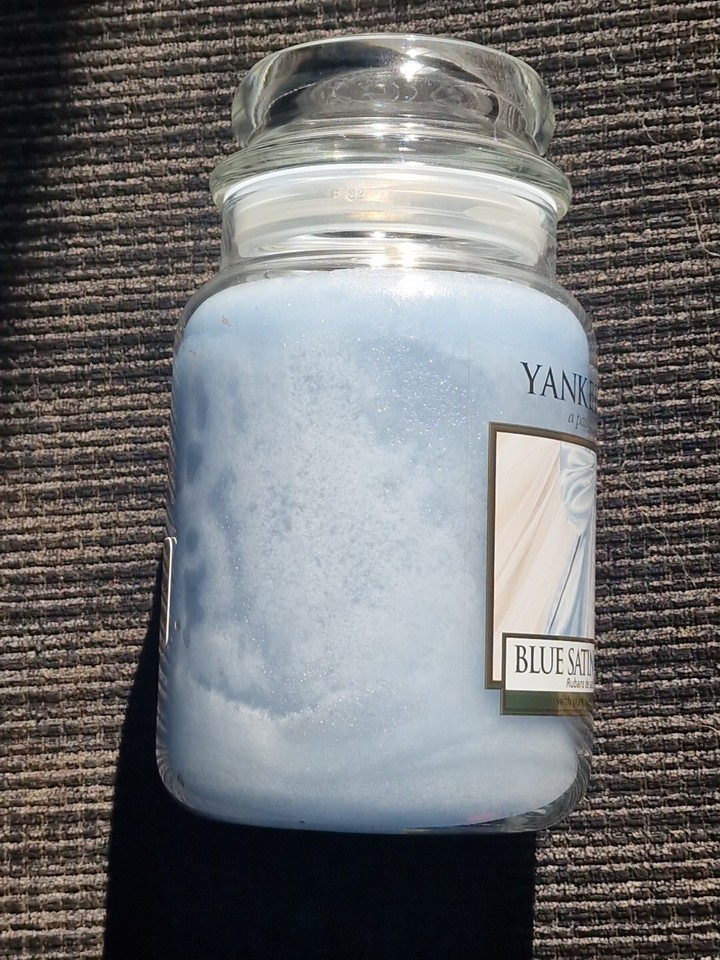 Yankee Candle large jar Blue Satin Sashes MINOR DAMAGE (photos of