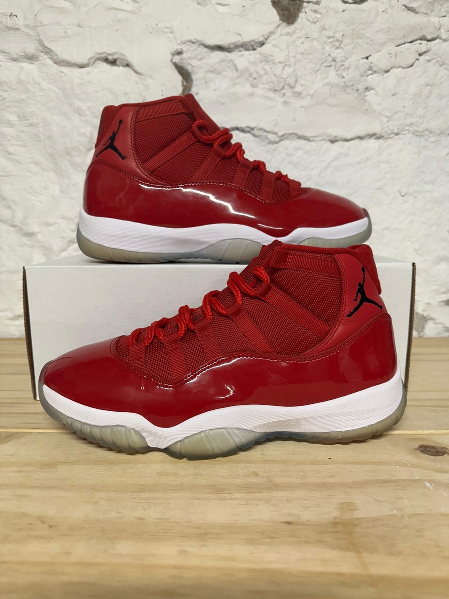 シューズ(男性用) AIR JORDAN 11 RETRO - Win like 96 Nike Air Jordan 11 Retro Win Like 96 | Size 10 | Brand New