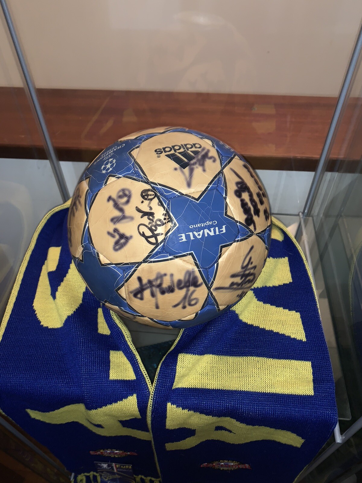 CERVIA CHAMPIONS BALL AUTOGRAPHED ITALY 1 SIGNED