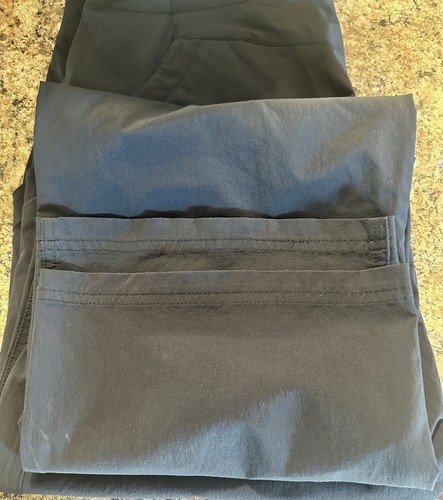 Pantaloni donna Eastern Mountain Sports neri leggeri cotone/nylon con linguetta a rotolo taglia 10r - Foto 5 di 13