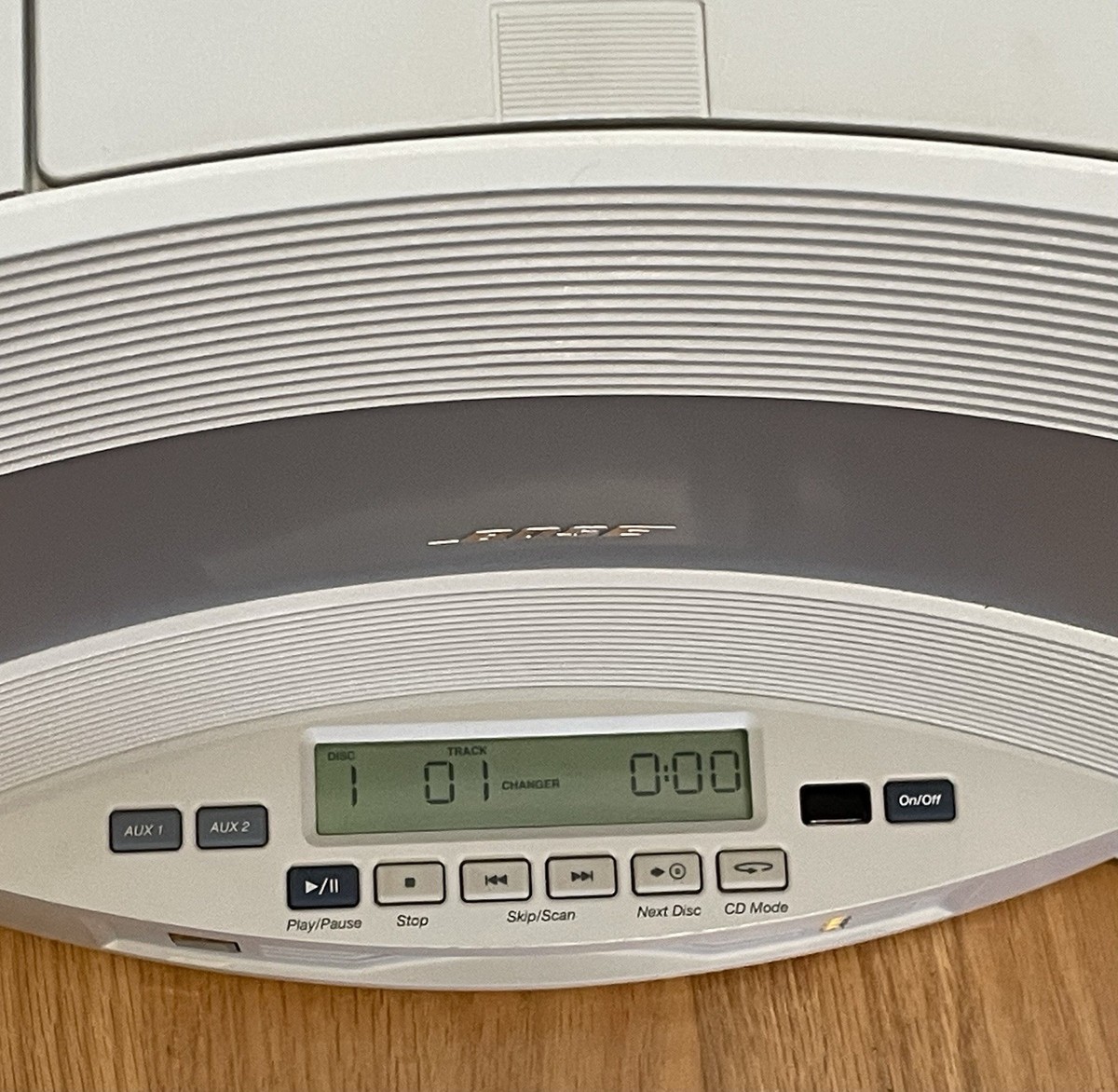 Bose Acoustic Wave Music System II - 5-CD Multi-Disc Changer White