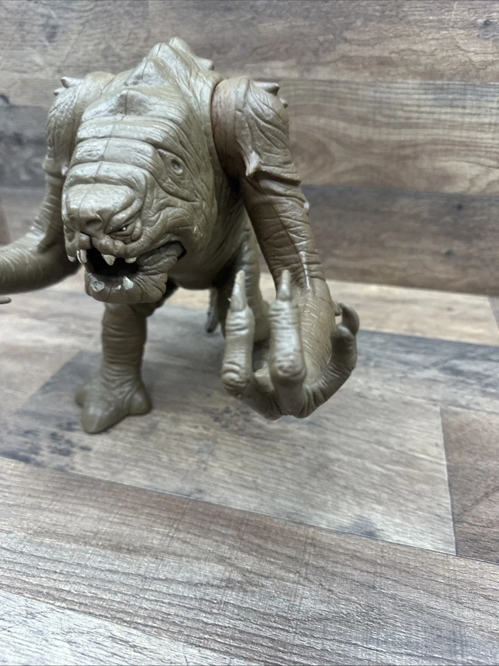 Boneco de ação vintage Kenner Star Wars Rancor ROTJ 1984 mandíbula funcional - Imagem 2 de 4