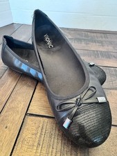 Vionic Minna Women's sz 7.5 Black Patent Leather Cap Toe Ballet Flat Shoes Bow