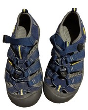 Keen Newport H2 Waterproof Hiking Sandals Blue Closed Toe Kids Size 2