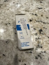 ALM-84000  24V120W  Surgical Shadowless Lamp Medical Lamp ECA-002. Pack of 4