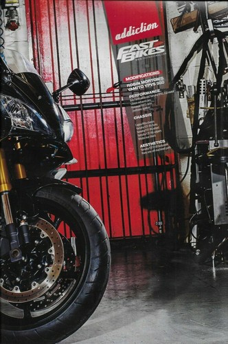Fast Bikes Magazine Ducati Panigale KTM Super Duke Aprilia Tuono Abs Yamaha 2013 - Picture 4 of 6