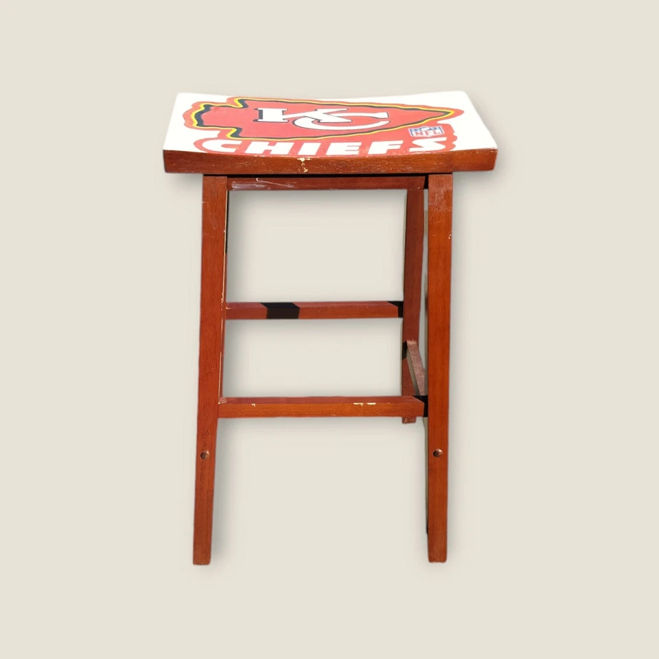 Hand-Made (QUALITY)KC CHIEFS Bar Stool - Image 3 of 4