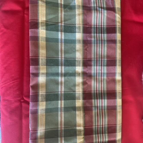 Green Burgundy Yellow Plaid 3/4 Yard x 50” Plus 6 Pieces Each 14” 32” - Picture 2 of 4