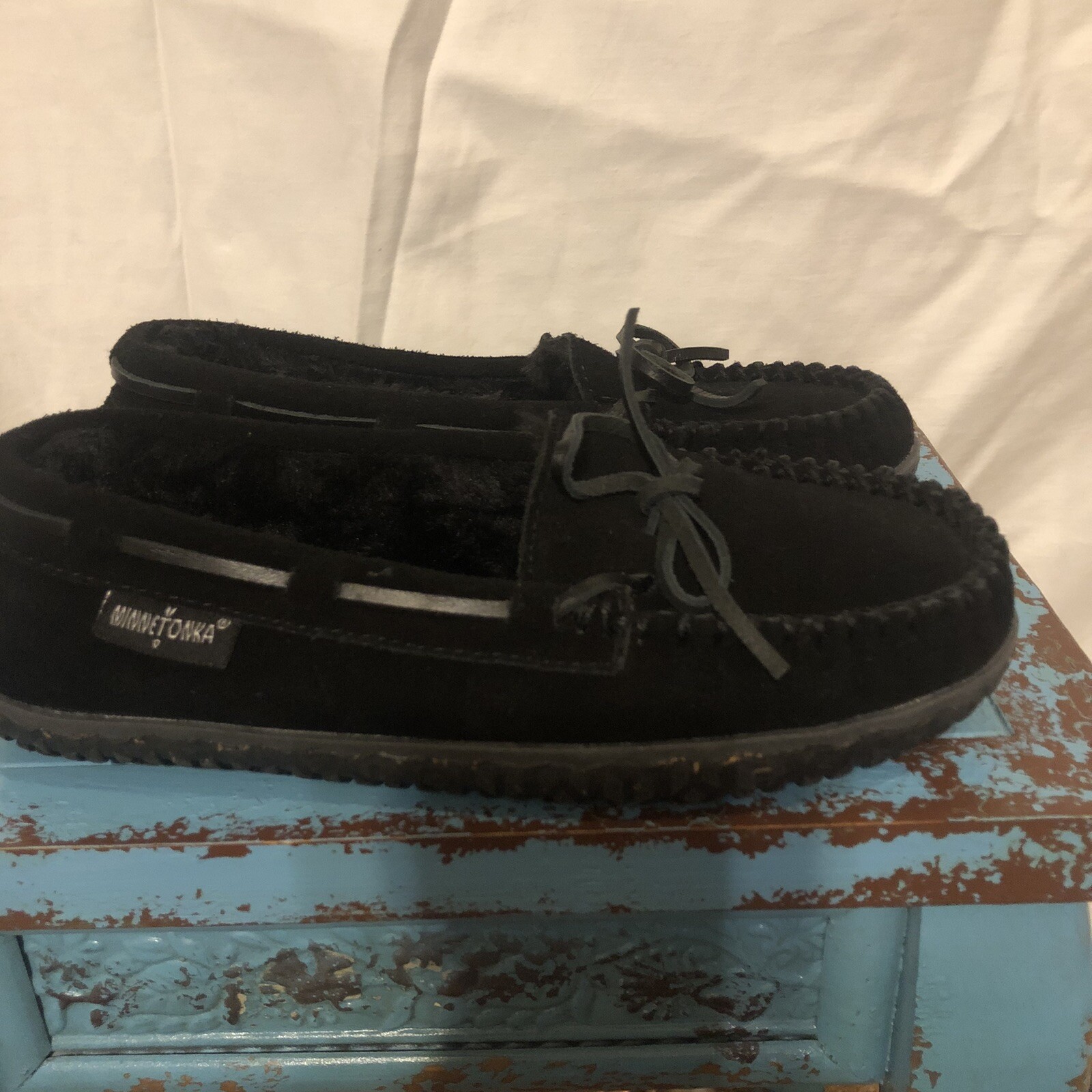 SAOLA Pantofole mocassino donna Minnetonka suola rigida foderate in pile taglia 6 buone condizioni