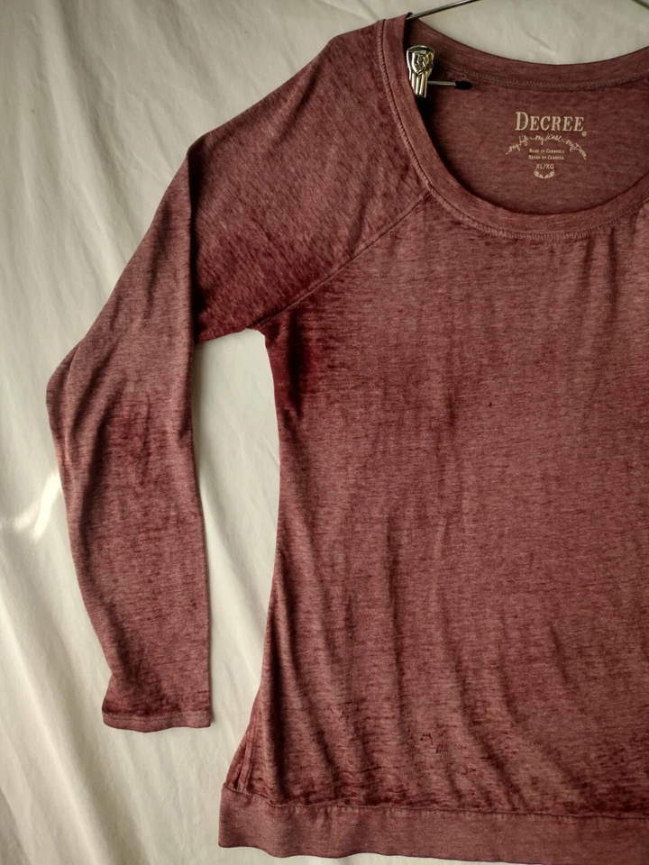 Top de mujer Decree cuello ancho talla XL manga larga granate Foto 4 de 4