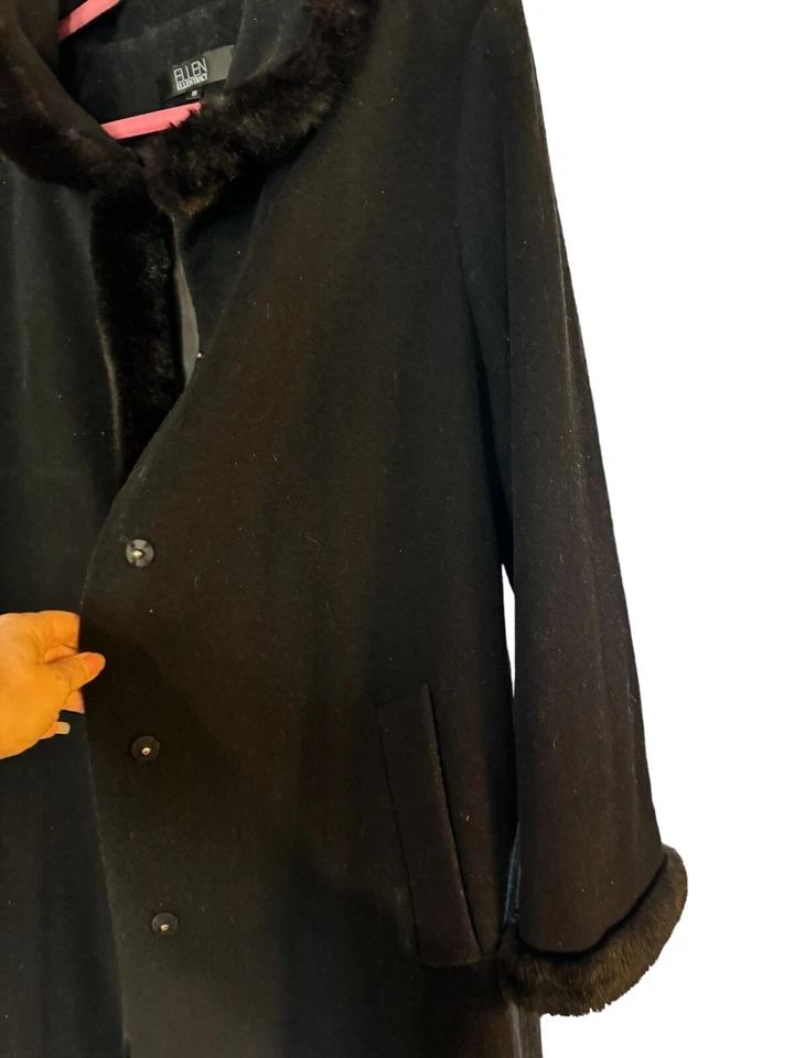 Abrigo largo negro ELLEN TRACY cuello y puños de piel sintética para mujer 1x Foto 3 de 4