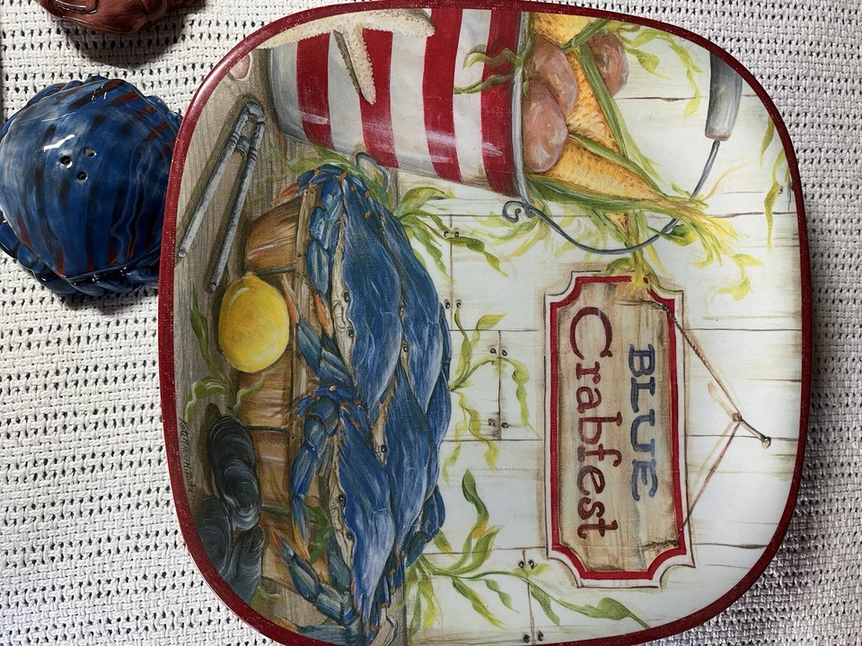 Cypress Seafood Lobster Picnic Set Crab Salt & Pepper Shaker Cutting Board Gift - Image 4 of 4