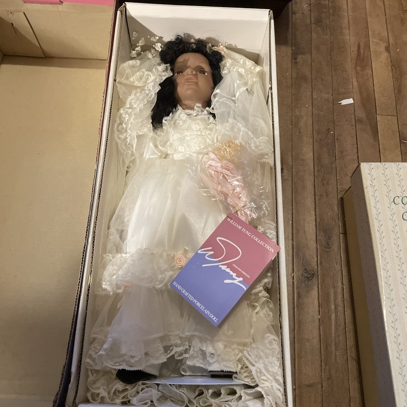 William Tung Collection Black Bride Doll Anita 19” Vintage NIB Beautiful