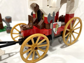 LEGO 7188 King's Carriage Ambush 100% Complete w/Manuals & Box w/Extra Items