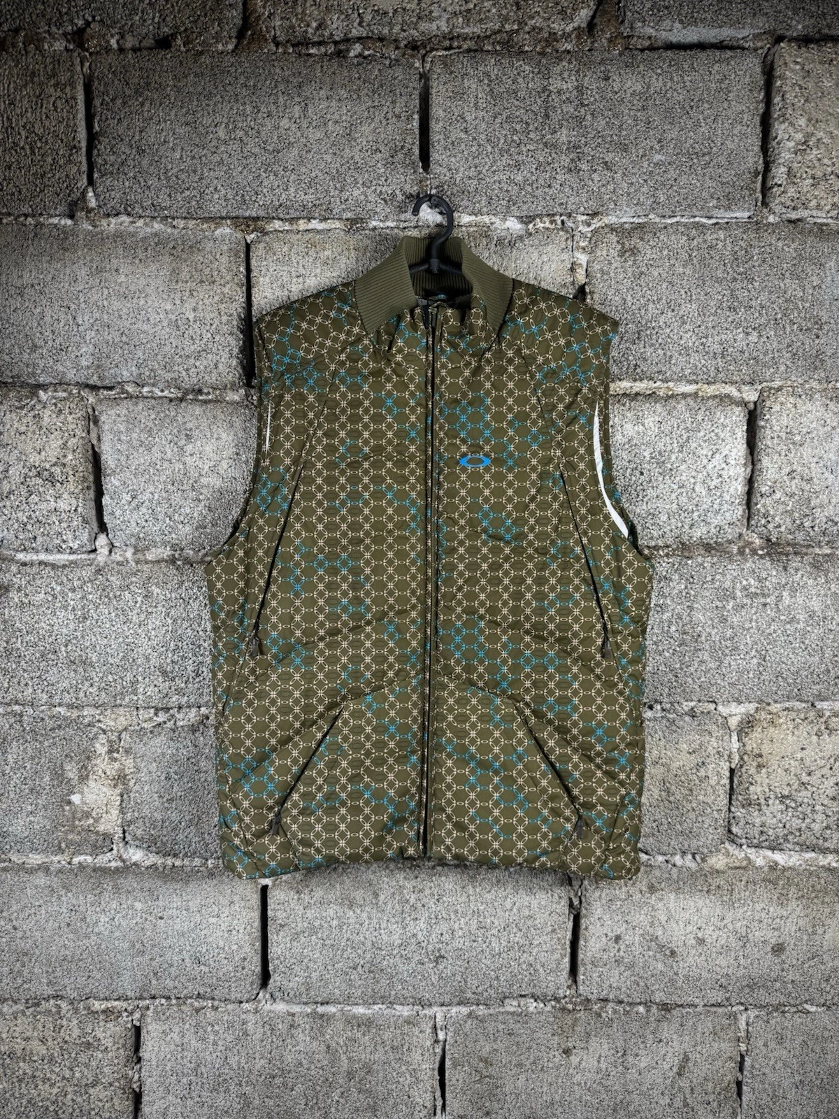OAKLEY Monogram Logo Puffer Vest Gillet Streetwear Green Men's M Size Outdoor