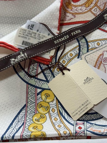 Sciarpa seta motivo carte da gioco HERMES 70 nuova mai usata - Foto 2 di 10