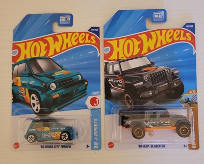 Hot Wheels  20 Jeep Gladiator SUPER TREASURE HUNT &  85 Honda City Turbo II TH