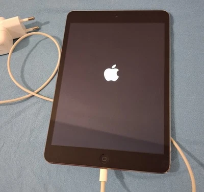 Apple iPad mini 2 · 32GB · Wi-Fi