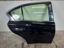 Porte arrière et accessoires Infiniti Q50