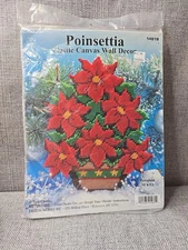 NOS POINSETTIA BASKET  Design Works Plastic Canvas Kit 10 1/2" x 13" HTF