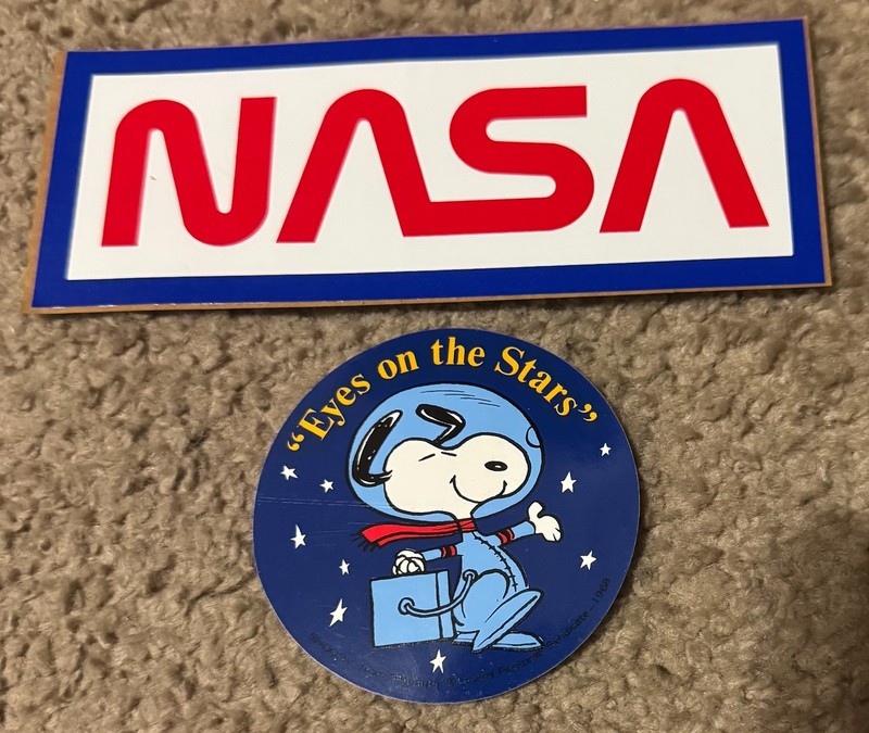 VINTAGE NASA Sticker & Snoopy Sticker "EYES ON THE STARS" Apollo Skylab RARE