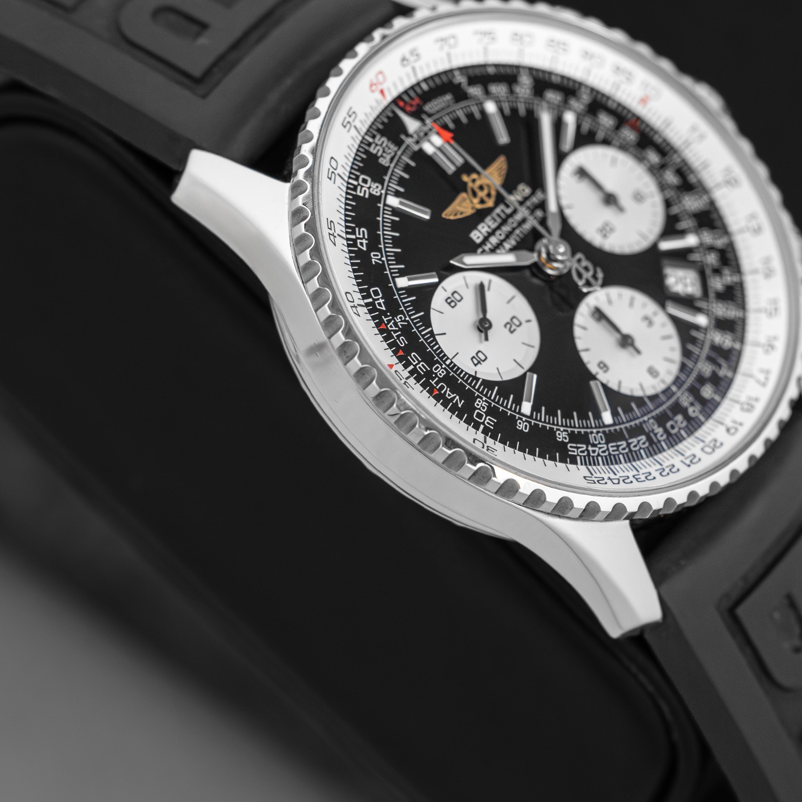 Breitling Navitimer A23322 - image 4