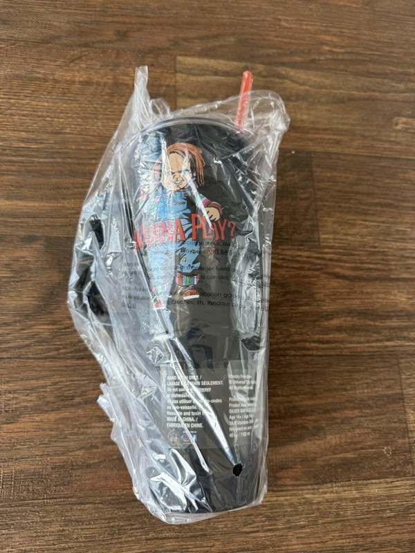 Chucky "Wanna Play?" 40oz Stainless Steel Tumbler with Straw - NEW