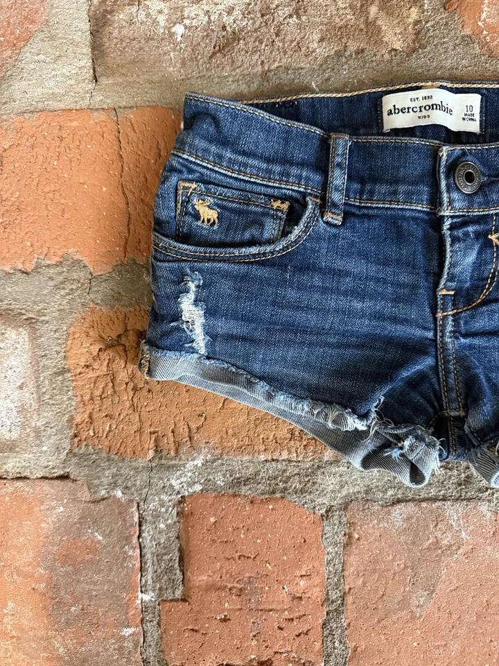 Jean corto Abercrombie para niños talla 10 Foto 4 de 4