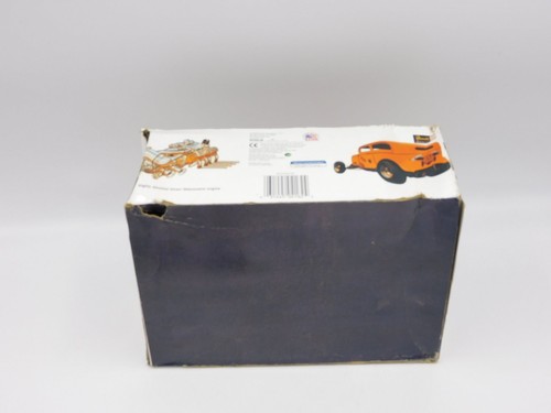Revell Orange Crate '32 Ford Sedan Plastic model kit scale 1:25 85-4162 MIB - Imagen 6 de 6