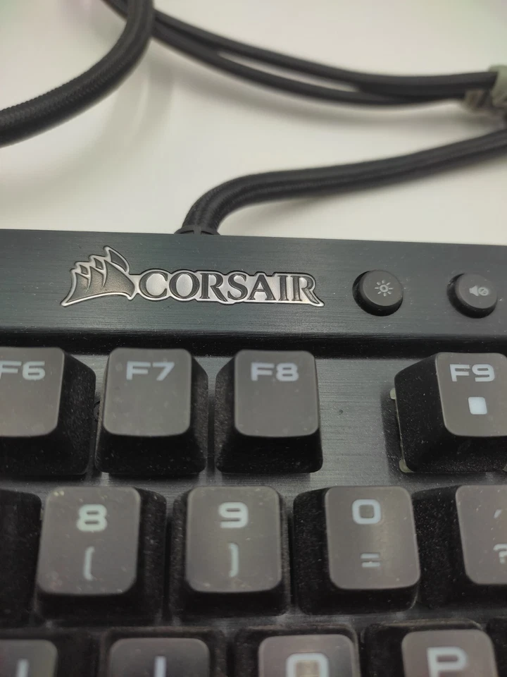 Corsair Tastatur K65 RGB Rapidfire USB Italiano Mechanischer Switch Schwarz - Bild 2 von 4