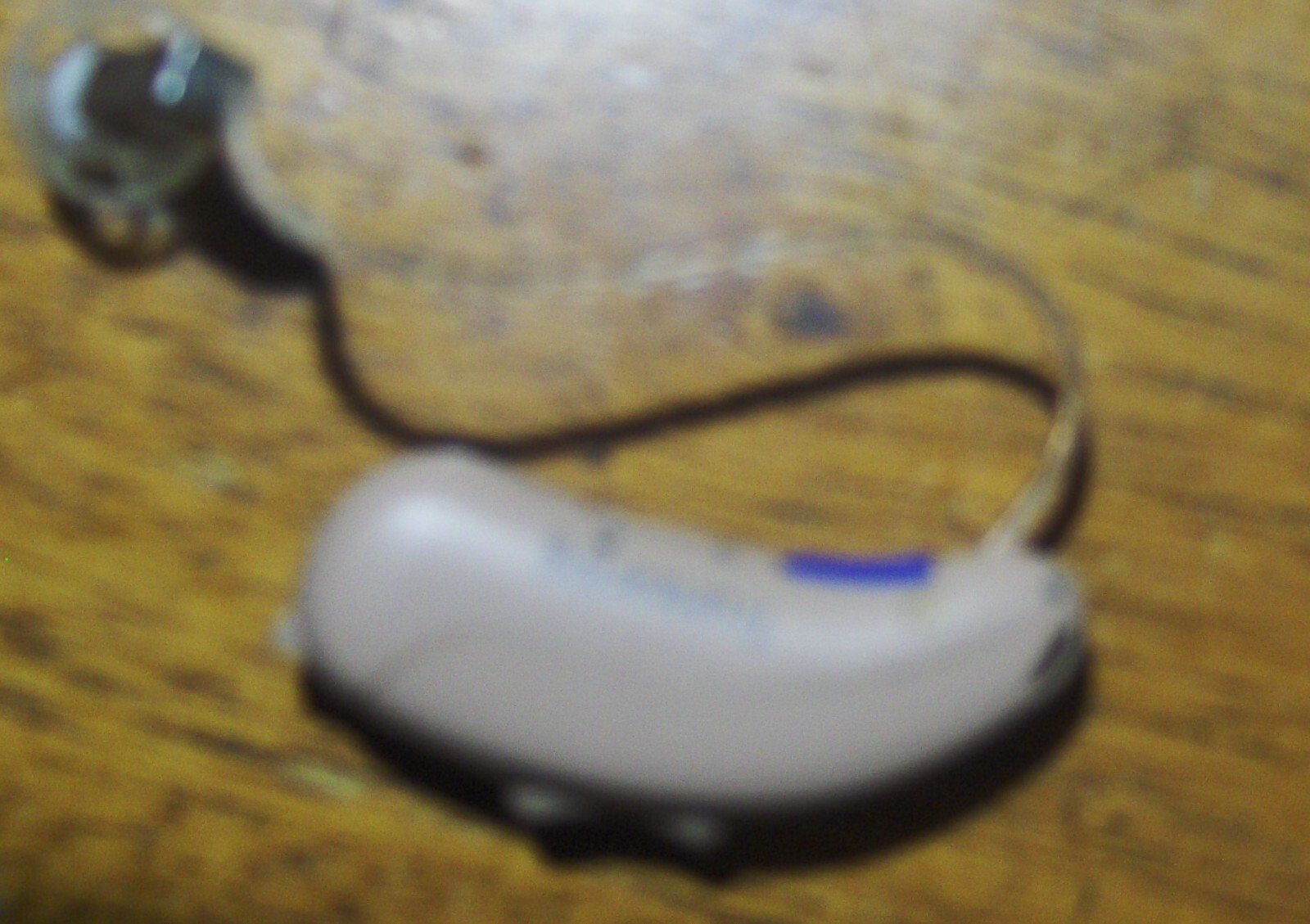 TruHearing TH Advanced RIC 19 Hearing Aid with all original Accessories