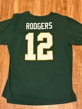 Green Bay Packers Aaron Rodgers #12 Mens Size XL T-Shirt NFL Team Apparel