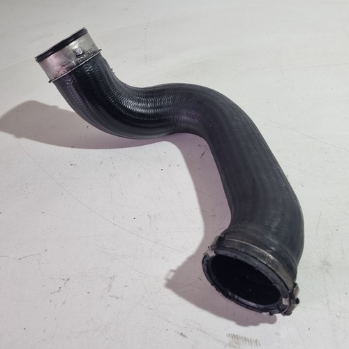 S16* MERCEDES S-Klasse W221 Ladeluftschlauch Turbo Schlauch Leitung A2215281082