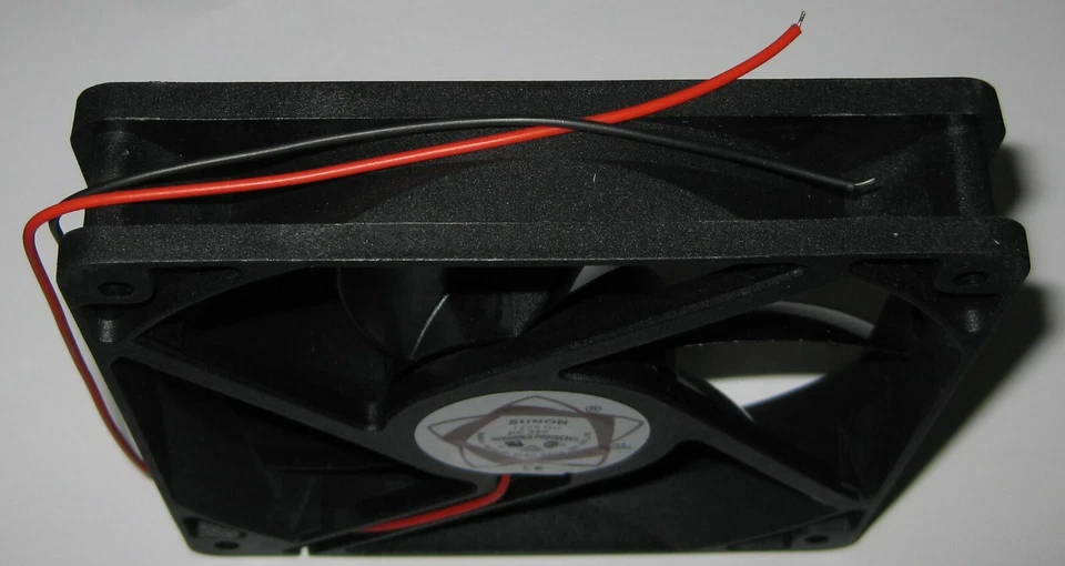 Sunon 120x120x25mm Axial Cooling Box Fan 24V DC 80CFM 1225DC Sleeve bearing - Image 2 of 4