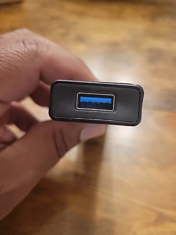 Dispositivo múltiple Blackweb 6 puertos USB negro 5V/12A (BWA17HO010) sin probar sin alimentación Foto 4 de 4