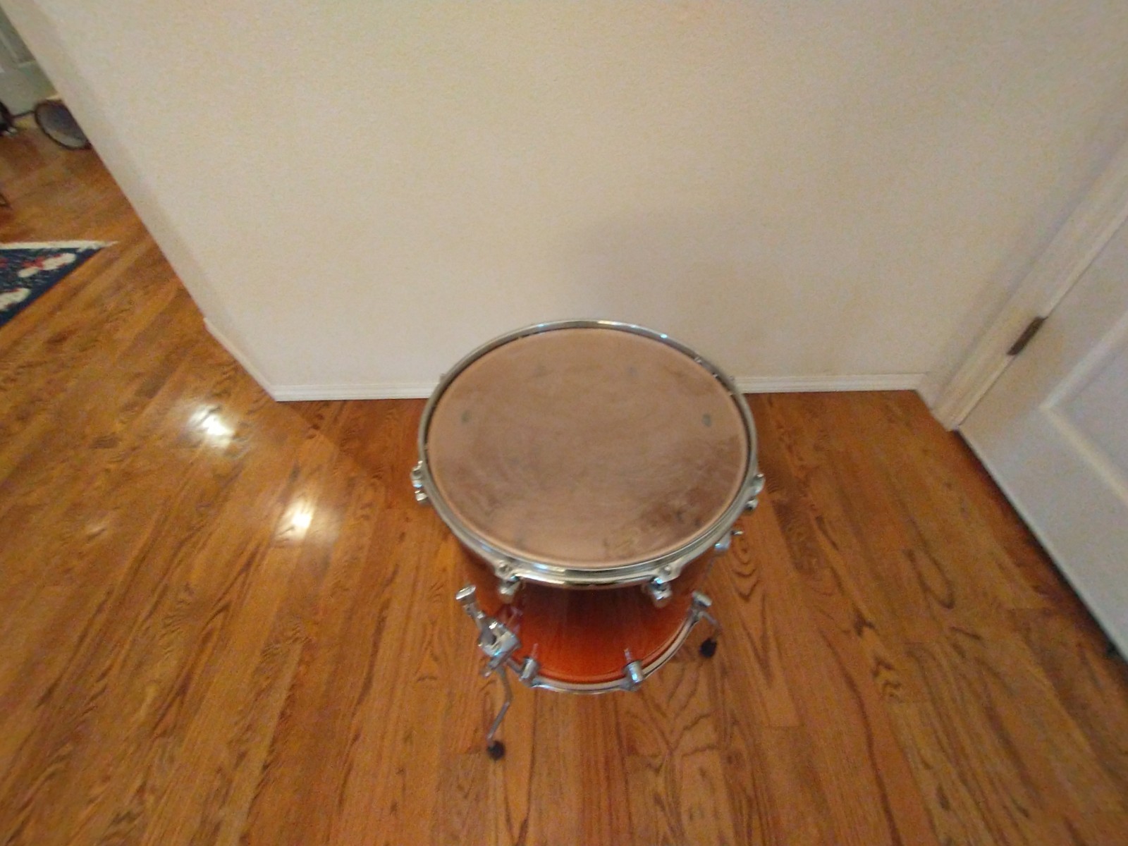 Mapex 14 X 14 Inch Floor Tom , Sunburst Lacquer, Hardwood Shell.