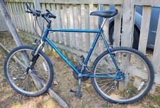 Raleigh Activator Bike 21 Gears, Suspension Forks, 26" Wheels. Iconic Original!