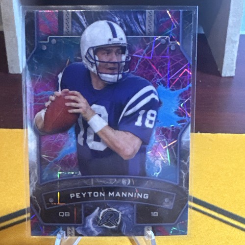 2025 Topps Resurgence - Peyton Manning #44 Sky Blue & Pink Shock Refractor - Bild 2 von 6