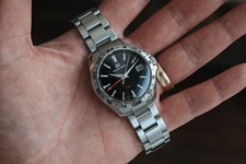 Grand Seiko SBGN003 9F86 Quartz GMT Black Dial Full Set All Links Box Papers