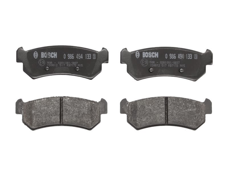 Plaquettes de frein BOSCH pour NUBIRA Break 1.6 assurant un freinage silencieux
