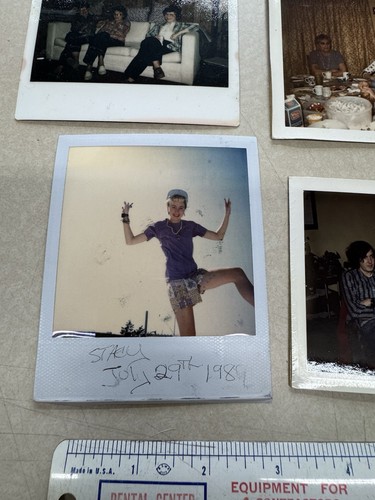 #5 VTG 50 Found Old Color Photos Lot POLAROID ONLY LOT! 1960s-2000s Snapshots - Picture 4 of 17