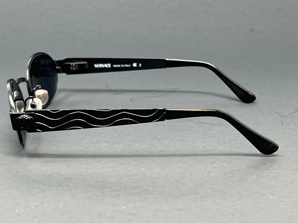 Vintage Gianni Versace X35-028 Black Metal Oval Unisex Sunglasses Authentic - Image 3 of 4
