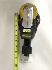 E-3116 Clayton 6 Pneumatic Random Orbital Sander Vacuum Dust Extraction Air E-3116 Clayton 6 Pneumatic Random Orbital Sander Vacuum Dust Extraction Air