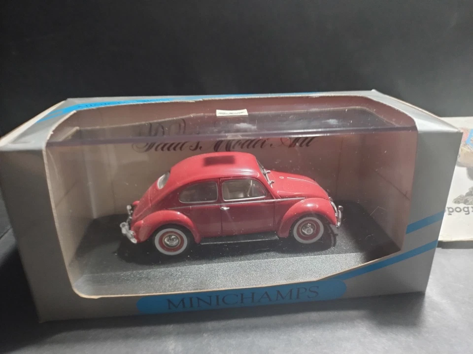 Modellino Minichamps Volkswagen Maggiolino 1953 1957 scala 1:43 collezione - Immagine 4 di 4