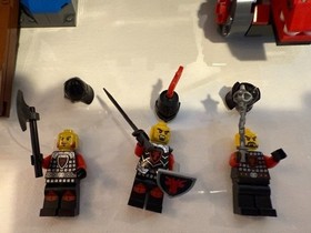 LEGO Castle: King's Castle (70404). 99% complete. Good Condition.