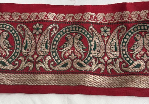 Antique Vintage Gold Silk Brocade Ribbon W Metal Thread Love Bird Motif 5” x 50” - Picture 5 of 14
