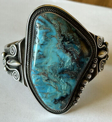 Spectacular Vintage Native American Navajo Sterling Silver Ring Signed Calvin Martinez Spectacular Vintage Native American Navajo Sterling Silver Ring Signed Calvin Martinez
