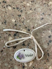 LONGABERGER  COLLECTORS CLUB MINIATURE VIOLET BASKET TIE-ON- NEW